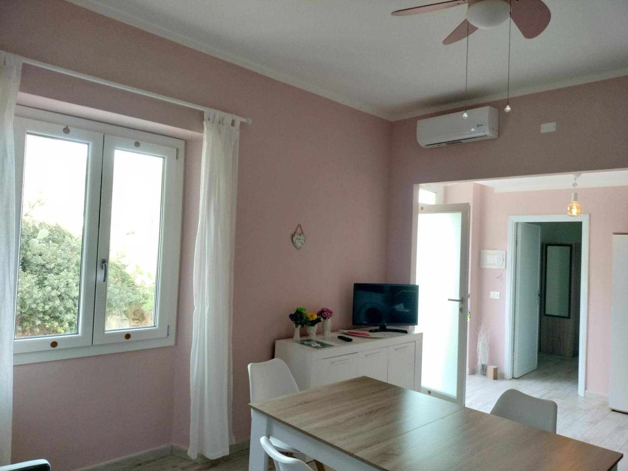 Domus Deledda Posada (Sardinia) Eksteriør billede